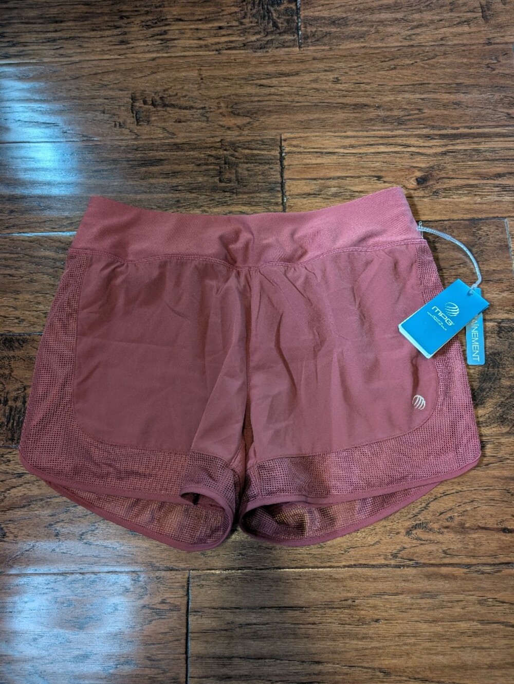 MPG NWT Women's Shorts Size Medium